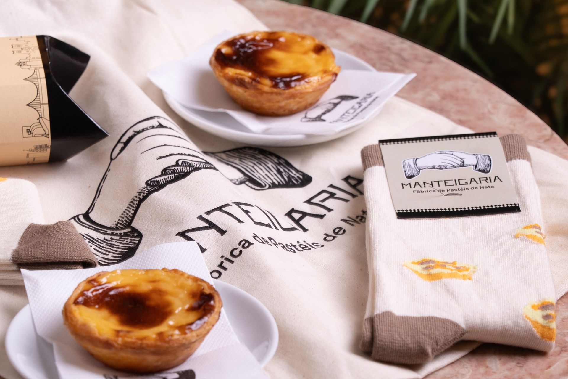 Pasteis de nata a meias