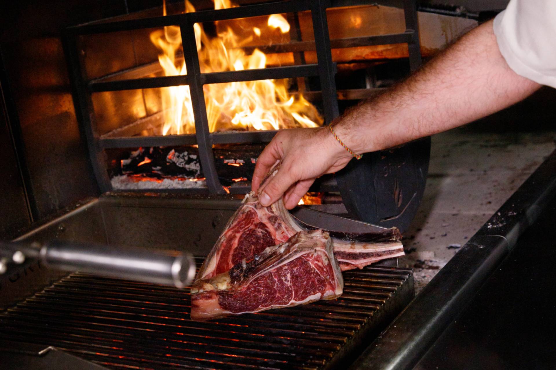 Faminto por uma refeição de parrilla? Santos tem