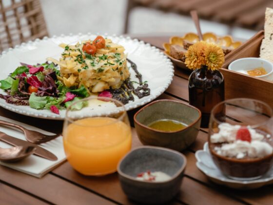 Há gastronomia no claustro