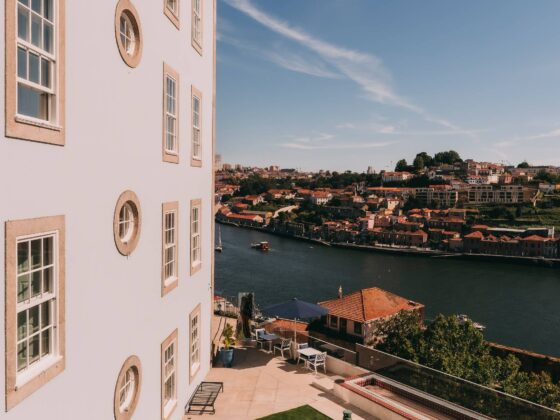 A arte hospeda-se neste novo hotel do Porto
